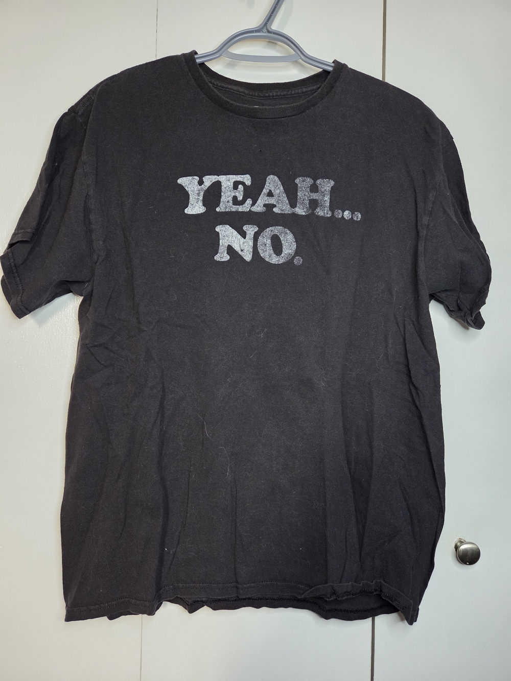 ☀️Men's L Black Short Sleeve T-Shirt "Yeah... No." Funny Sarcastic Humour